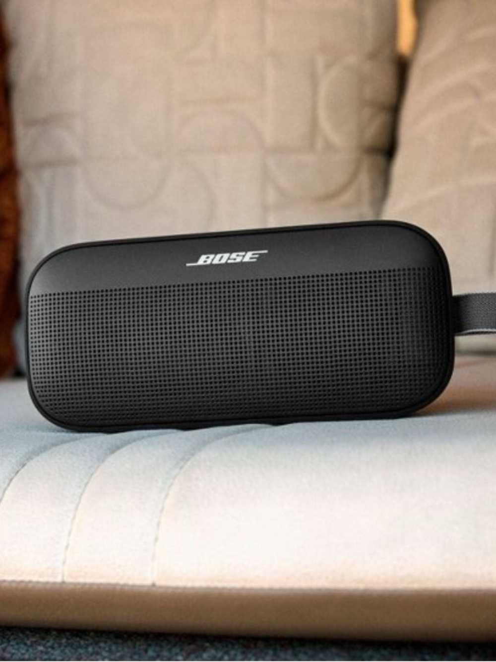 Bose SoundLink Flex Portable Bluetooth Waterproof Speaker (2nd Gen) - Black